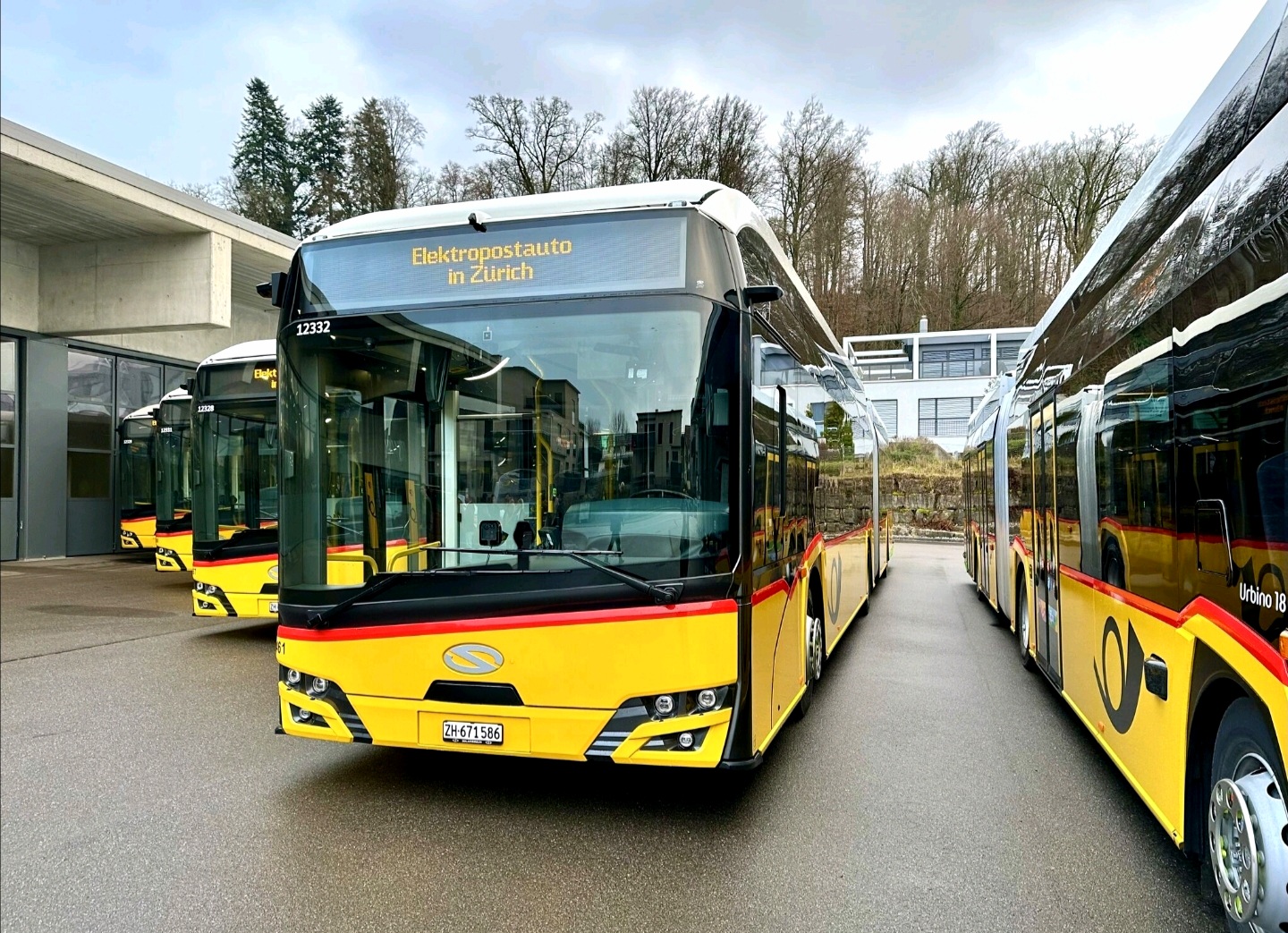 A svájci PostAuto 115 Solaris villanybuszra kötött keretszerződést, az első 33-at már le is hívta 8 Screenshot 20260120 141542 LinkedIn