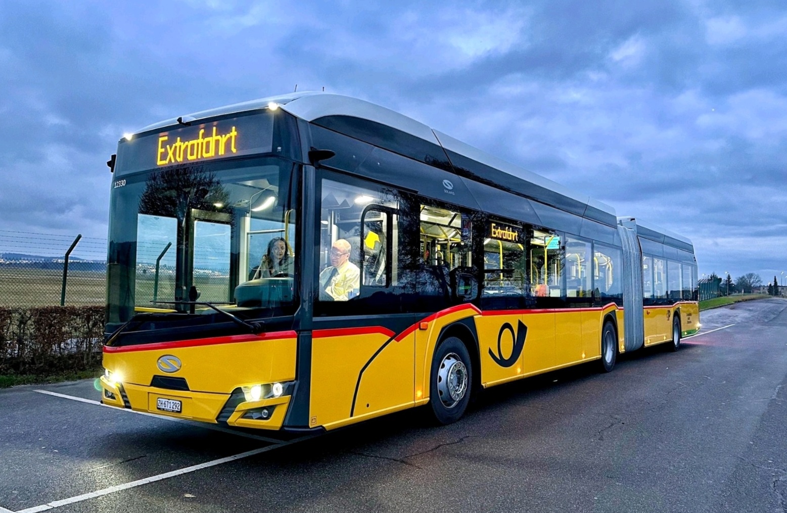 A svájci PostAuto 115 Solaris villanybuszra kötött keretszerződést, az első 33-at már le is hívta 9 Screenshot 20260120 141611 LinkedIn