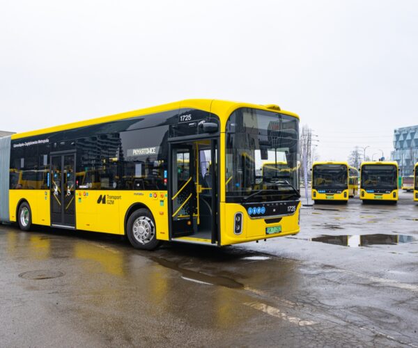 Harminc darab csuklós Yutong U18 érkezik Katowicébe, az első tizenöt már forgalomban