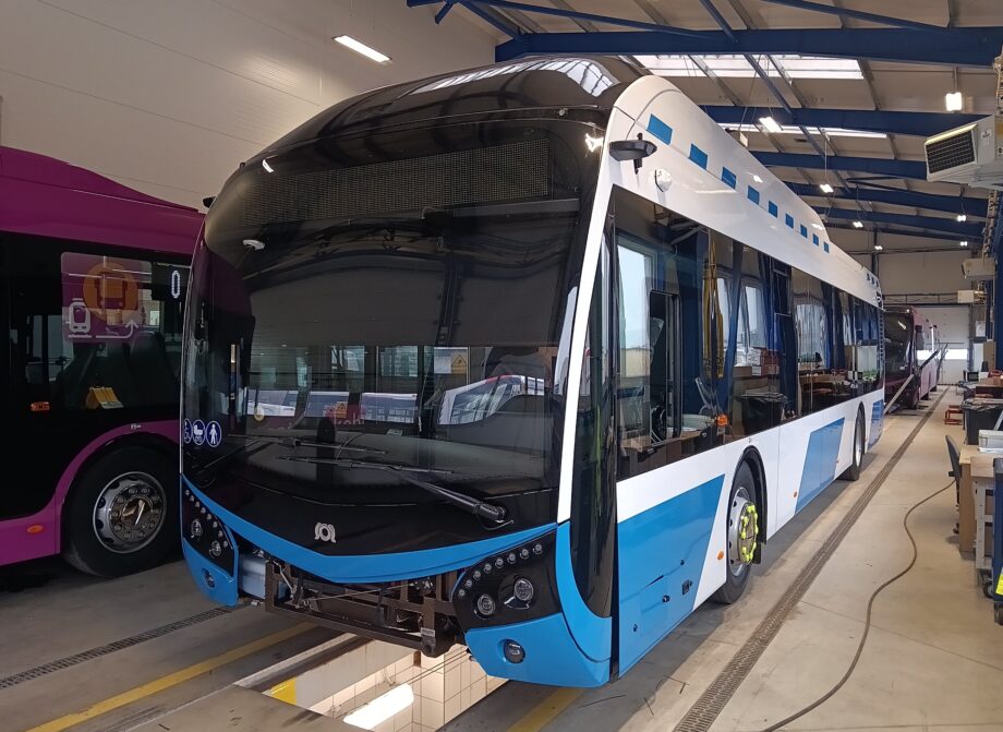 Új Škoda trolibuszokkal indítja újra troliüzemét Tallinn