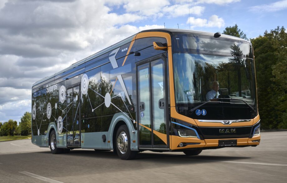 M3/II osztályba sorolva: helyközi kivitelben is elérhető az MAN Lion’s City 12 E LE