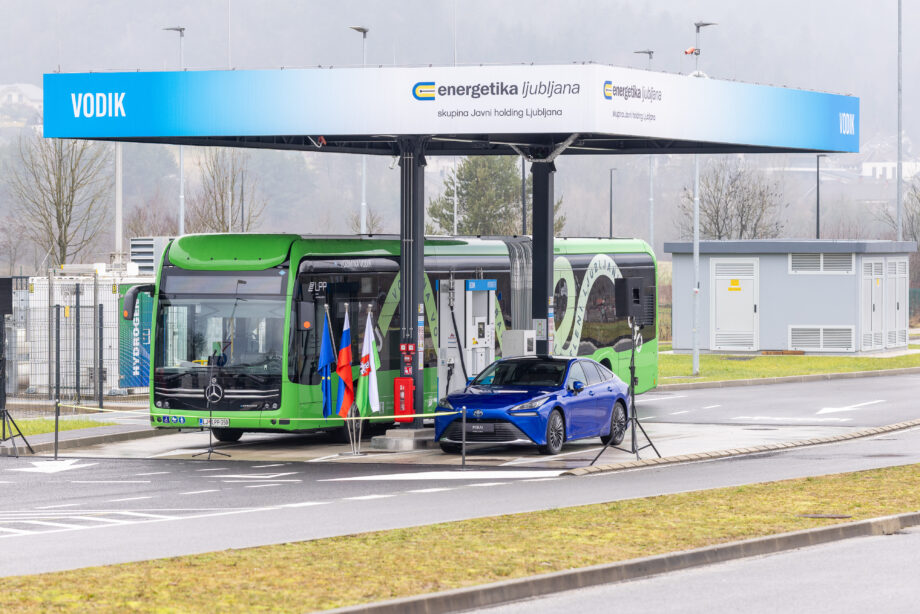 Polnilni park za alternativna goriva 4