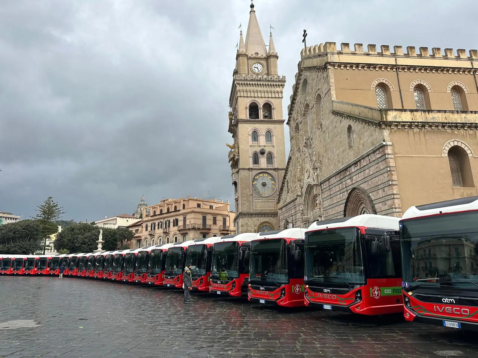 Huszonkilenc Iveco E-Way villanybusszal bővítette flottáját az ATM Messina