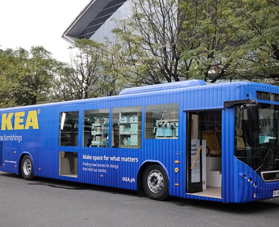 Mobil kiállítótérként szolgáló autóbuszt mutatott be az IKEA és a Volvo a Fülöp-szigeteken