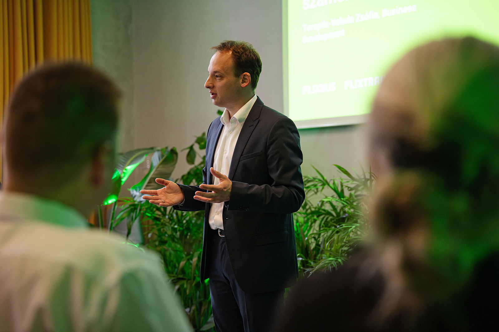 Tízéves magyarországi jelenlétét ünnepli a FlixBus 5 20260325 flixbus szulinap 30 cikkbe