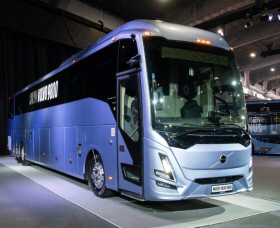Bemutatkozott a Volvo 9800 turistabusz új generációja