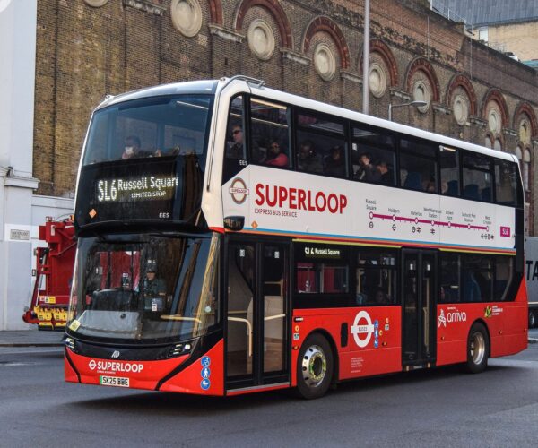 Jelentős jármű- és telephelyfejlesztési programot indított az Arriva az Egyesült Királyságban