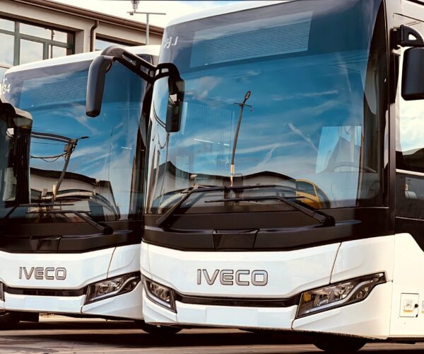 Levált a védelmi üzletág, indulhat az indiai hatalomátvétel az Ivecónál