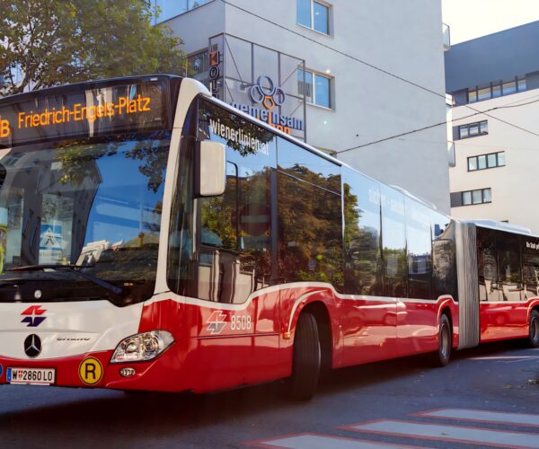Negyvenkét négytengelyes Mercedes-Benz CapaCity kerül Szófiába a Wiener Linien flottájából