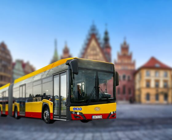 Opciókkal együtt akár 200 új lágyhibrid hajtásrendszerű autóbuszt is szállíthat Wrocławba a Solaris