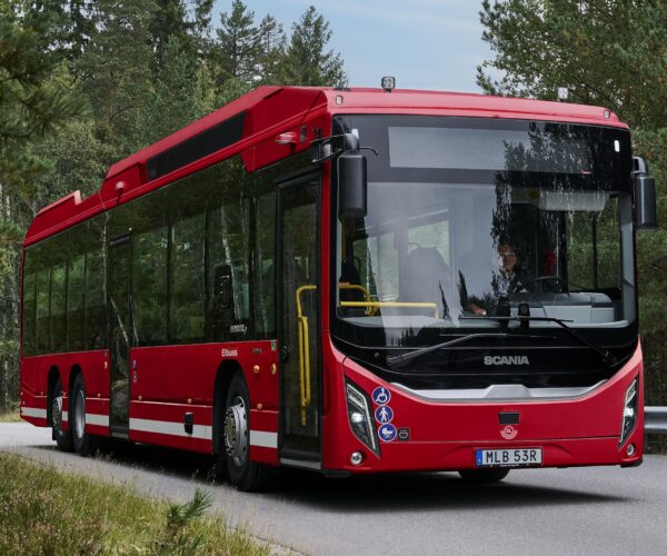 Kilencvenegy elektromos Fencert rendelt a VR Sverige a Scaniától