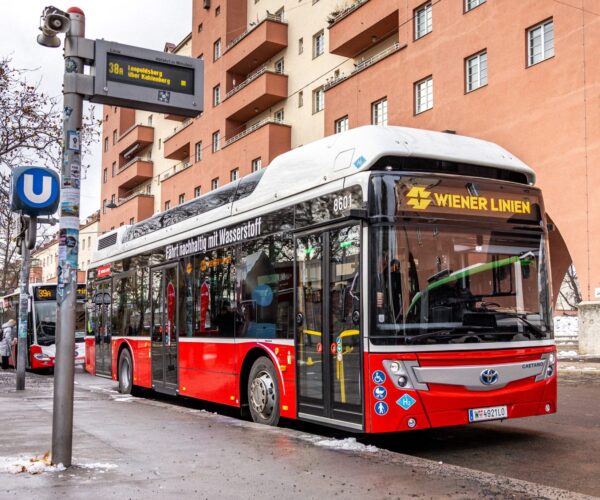 Nem alakult jól Bécs Caetano hidrogénbusz-flottájának indulása