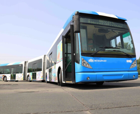 Nyílt napot tart az Óbudai Autóbuszgarázsban gyermeknap alkalmából a BKV