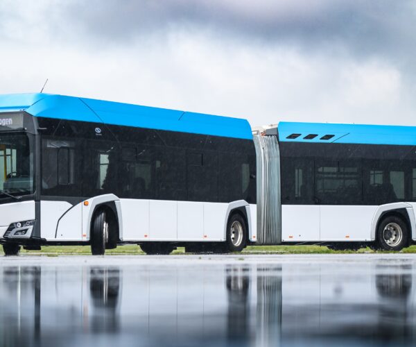 Új Ballard üzemanyagcellával érkezik a Solaris második generációs hidrogénbusza