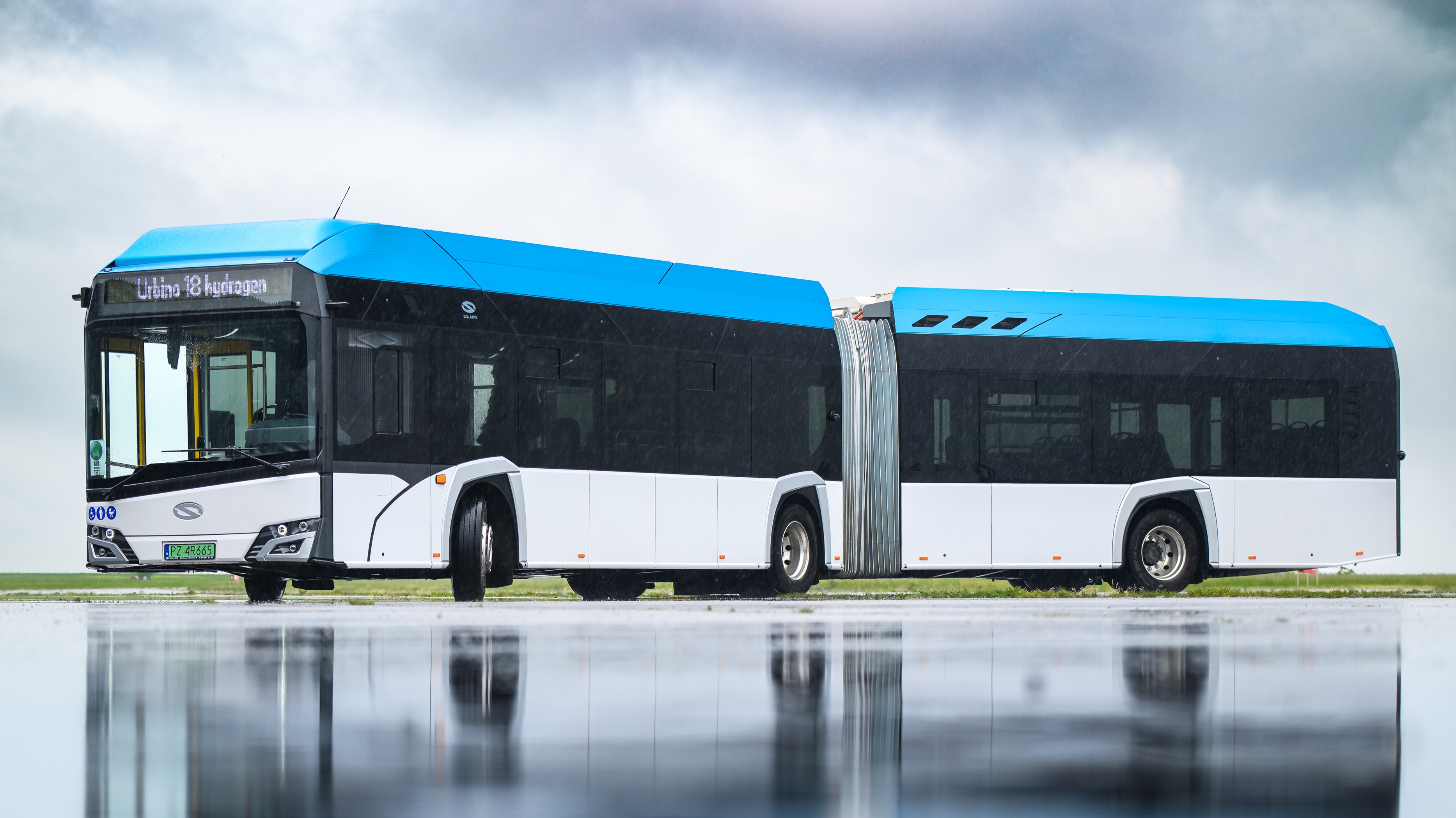 Új Ballard üzemanyagcellával érkeznek a Solaris második generációs hidrogénbuszai