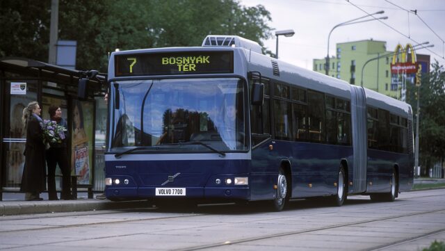 A Volvo az Ikarust is megvette volna – végül a lengyel buszgyárát is bezárta