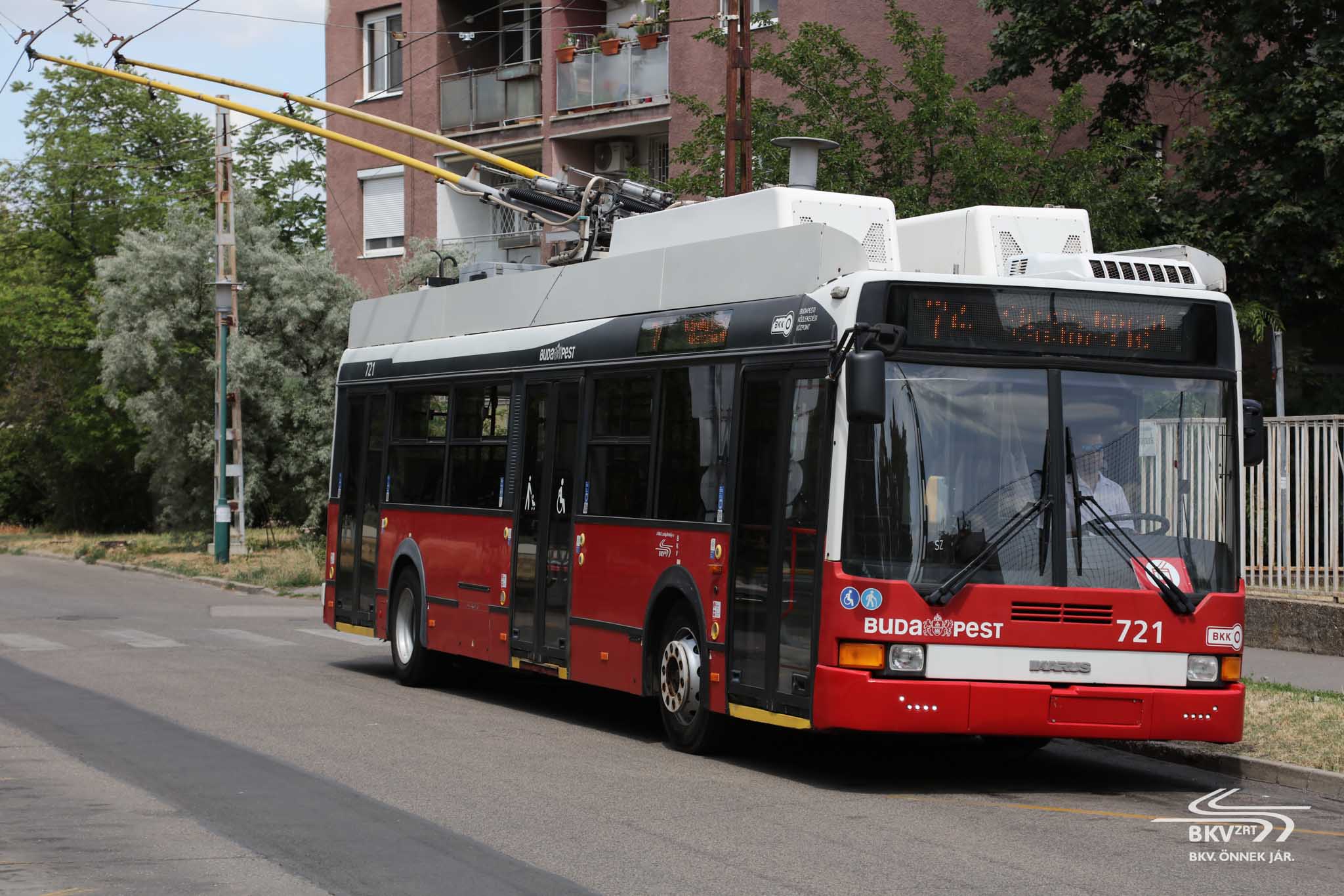 Búcsúznak Budapest útjaitól az Ikarus 411T és Ikarus 412GT trolibuszok 4 2Z6A7306 2