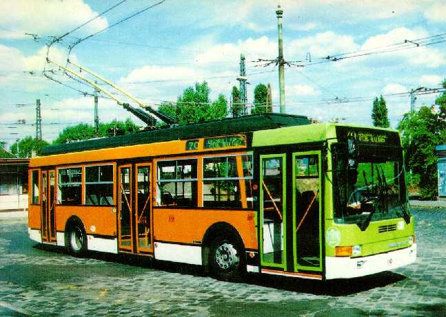 Búcsúznak Budapest útjaitól az Ikarus 411T és Ikarus 412GT trolibuszok 3 411t70k