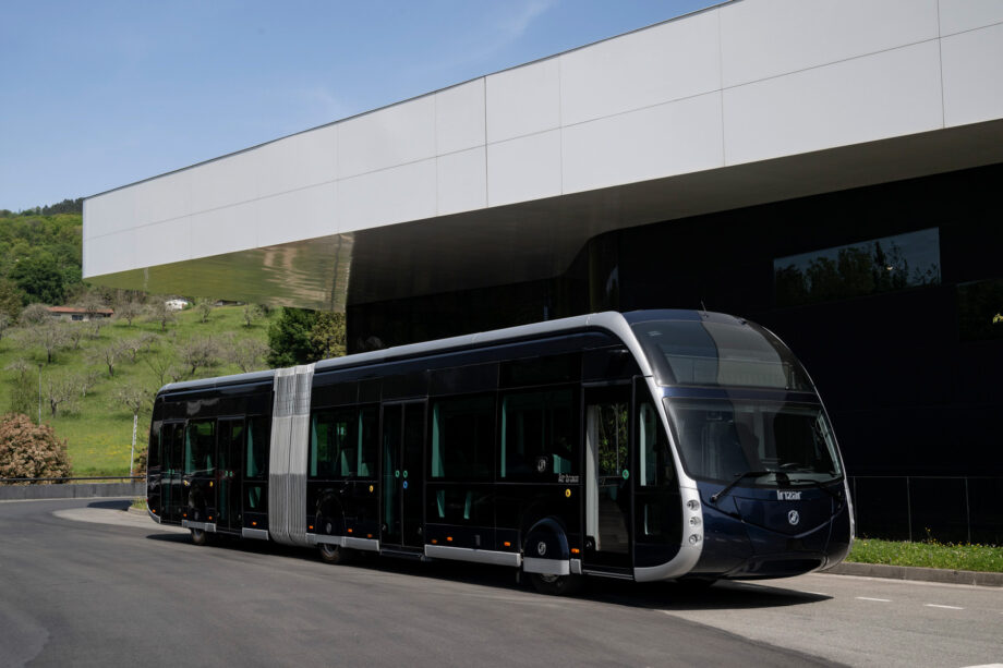 Párizsban mutatkozott be az Irizar megújult BRT-villanybusza 1 Ietram Eff 194