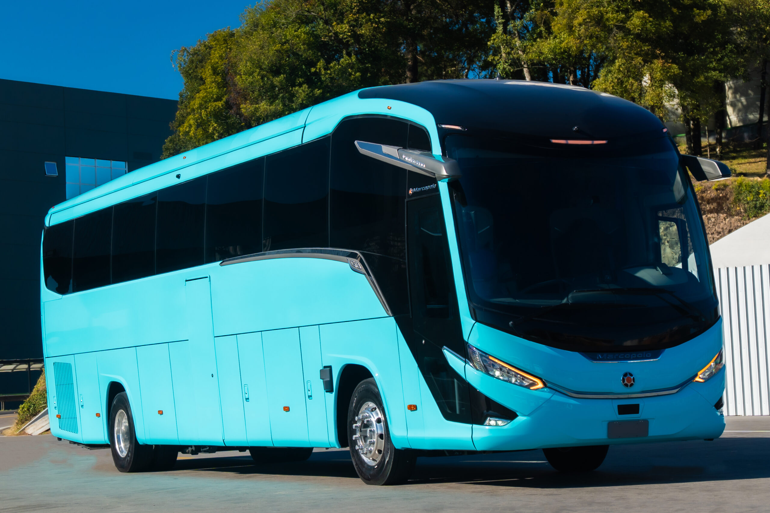 Tengerentúli segítséggel építi újjá európai turistabusz-kínálatát a Volvo Buses 17 Paradiso G8 1200 29 scaled