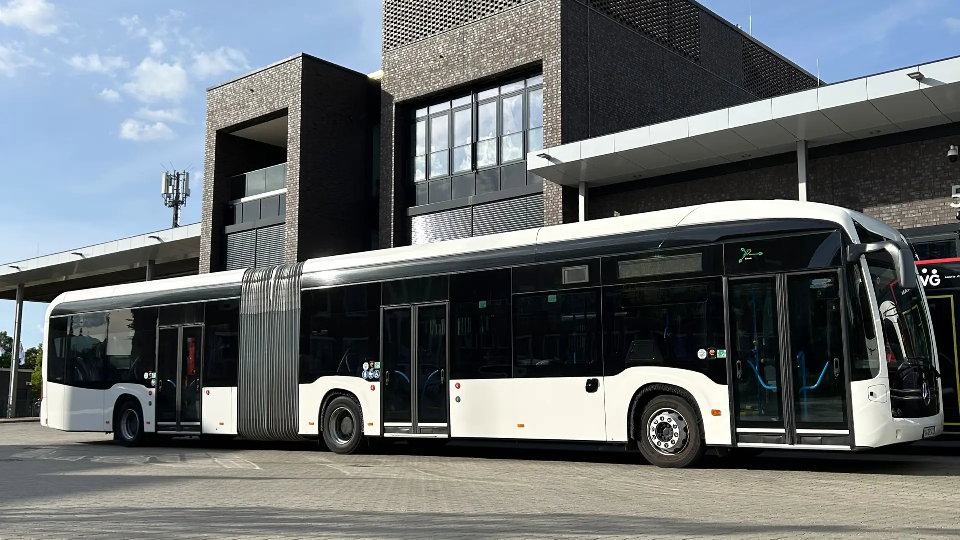 Megtört a VDL-dominancia: Mercedes-Benz villanybuszokat vásárol Kiel 3 buskiel 102