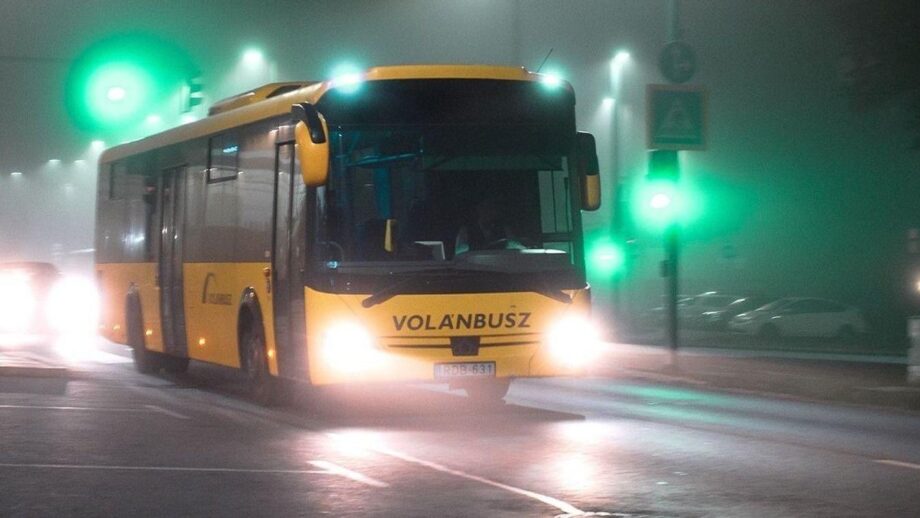 credo ejszakai volan