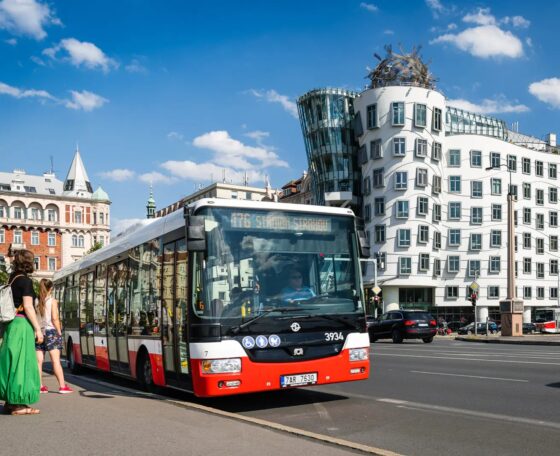 Összesen 200 új dízelmotoros és lágyhibrid hajtású szóló autóbuszra írt ki tendert Prága