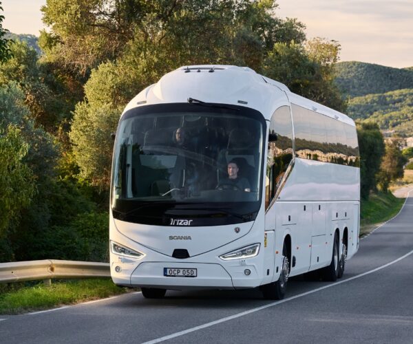 Európai buszipar: gyárbezárások, villamosítás és új kihívók