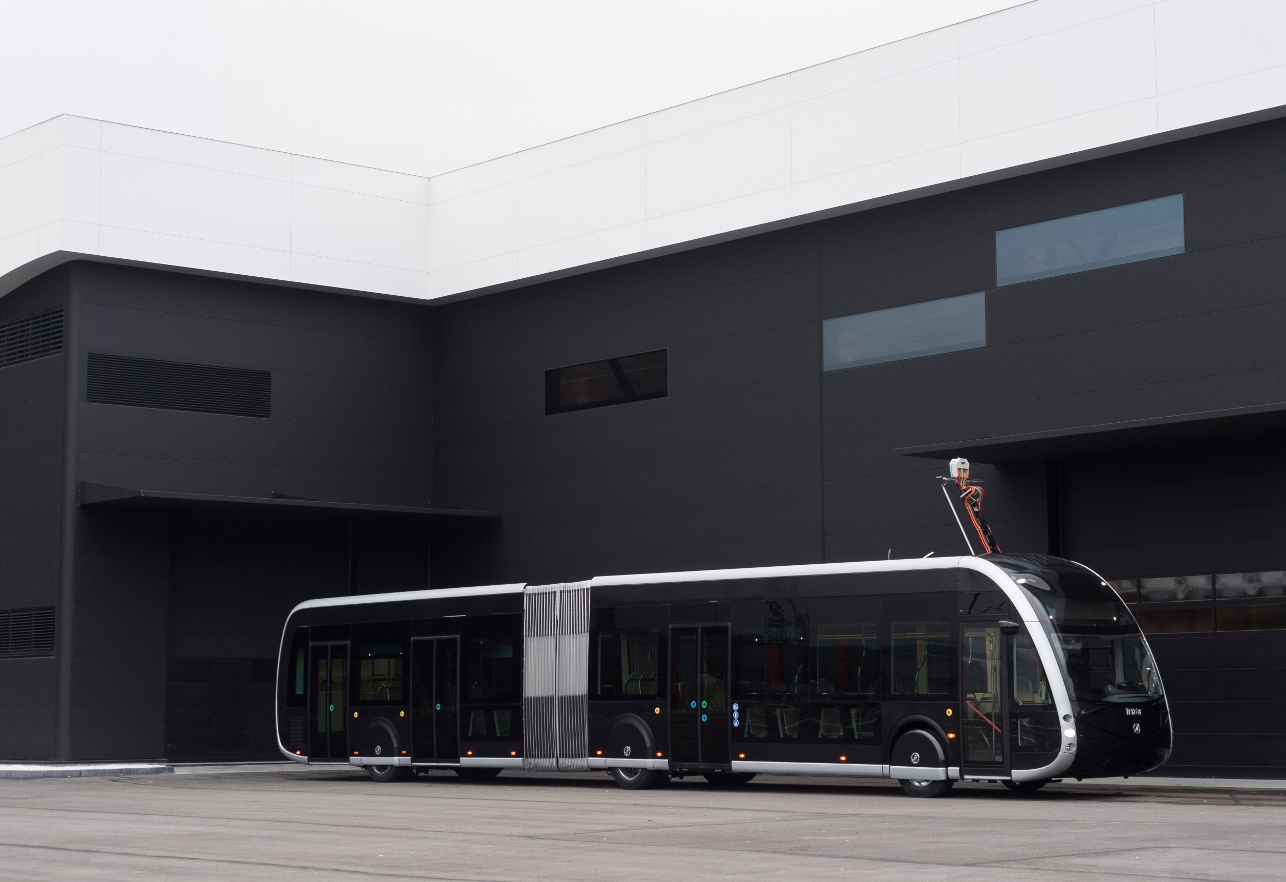 Az Irizar: 137 év függetlenség és innováció – a buszgyártó, amelyet ma is a dolgozói birtokolnak 11 27941576279 8aa7a412f4 o