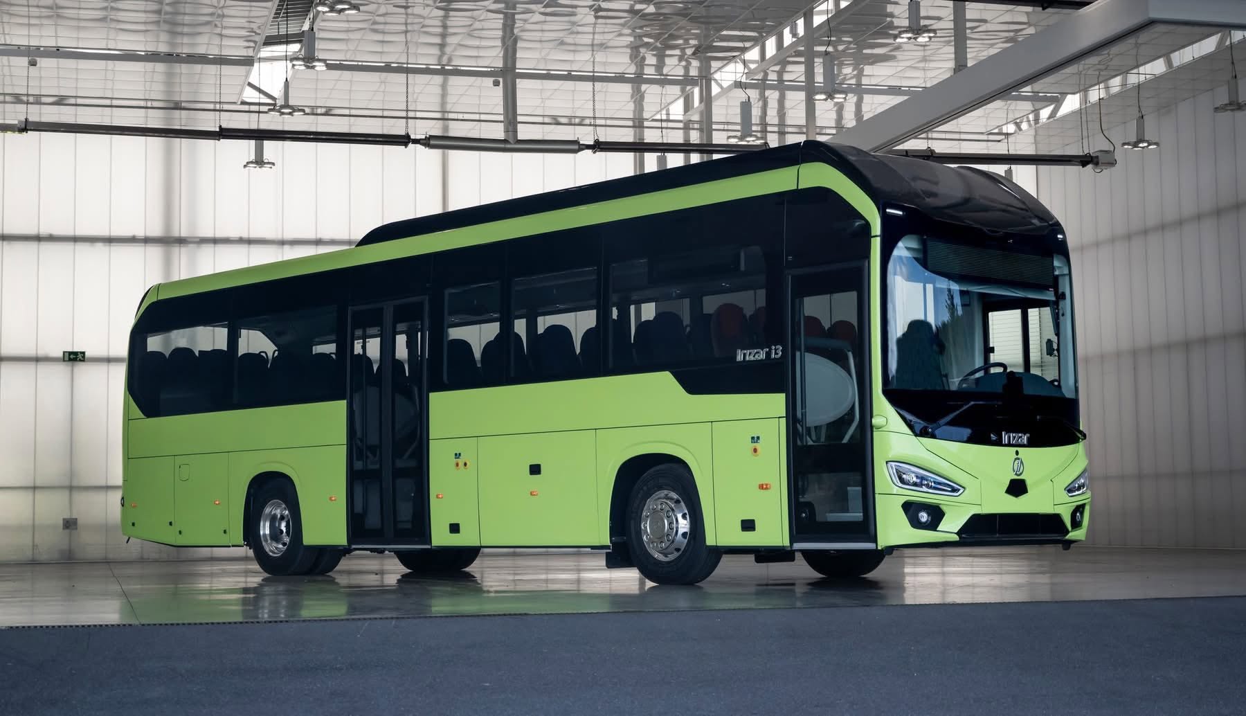 Új háromtengelyes csúcsmodell érkezik az Irizar elektromos helyközi kínálatába 2 559855431 1381699670630599 4991849619663427420 n