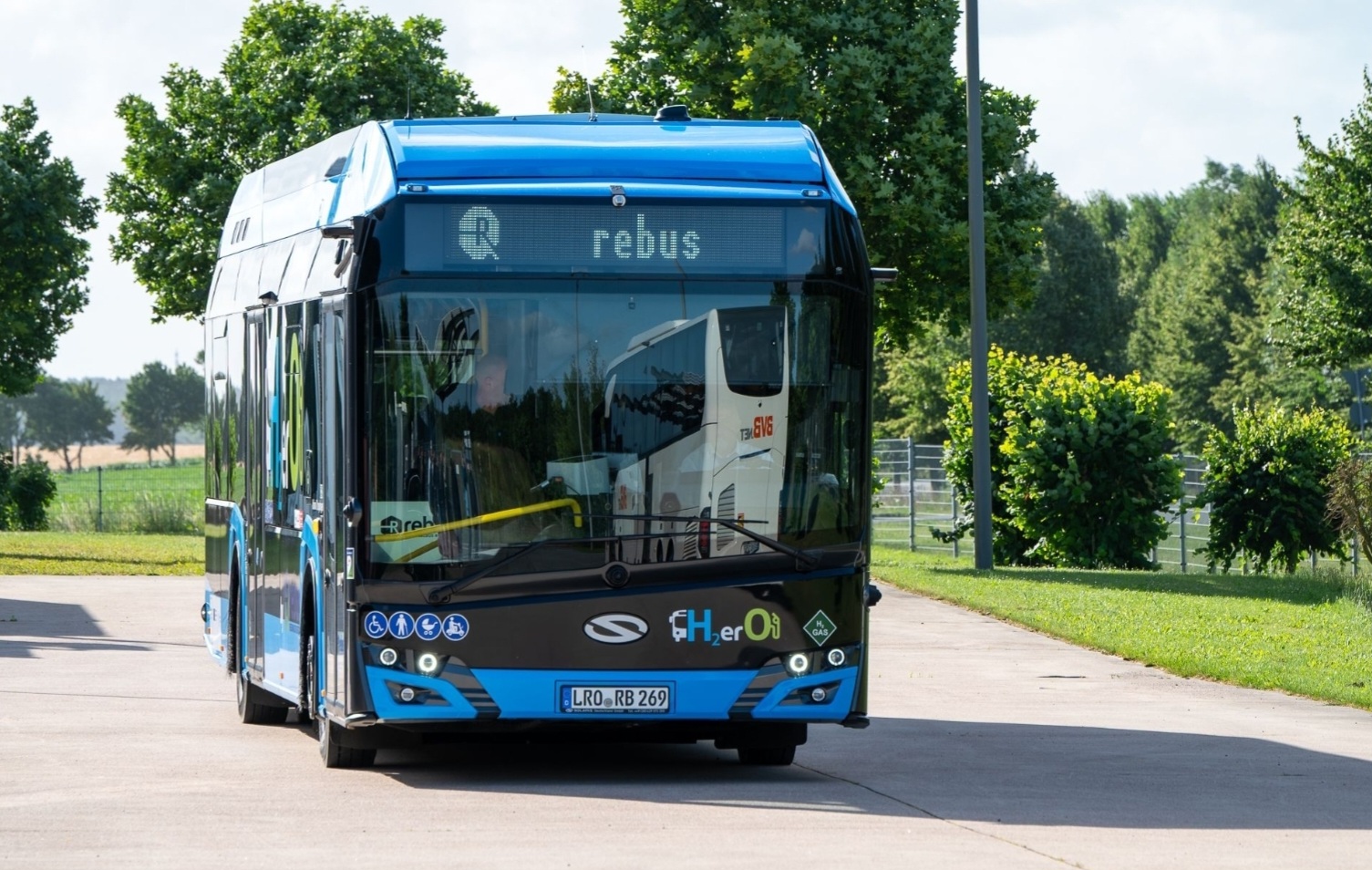 Már több mint 3 millió kilométert teljesített zöld hidrogénnel a Rebus 52 darabos hidrogénbusz-flottája 3 Screenshot 20260714 104108 LinkedIn 1