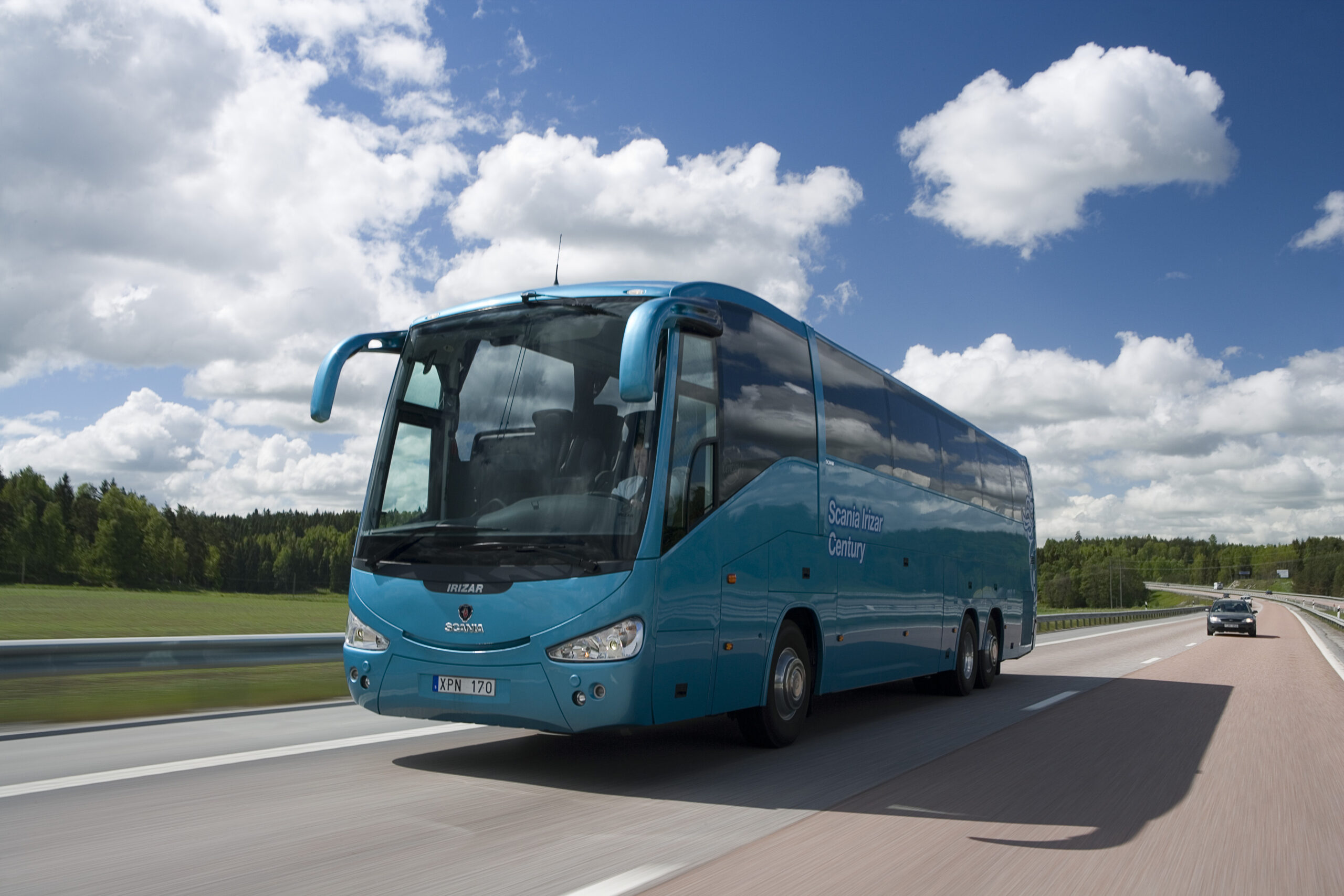 Az Irizar: 137 év függetlenség és innováció – a buszgyártó, amelyet ma is a dolgozói birtokolnak 7 irizar scania century 6 2 scaled