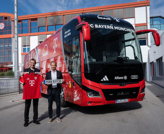 Új MAN Lion’s Coach L csapatbusszal indítja a szezont az FC Bayern München