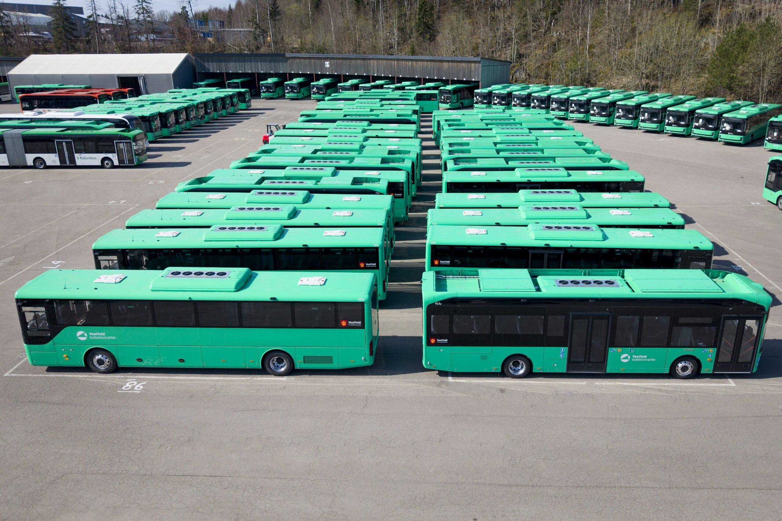 Egyszerre több száz Yutong villanybusz állt forgalomba Norvégiában 12 tide buss 10 scaled
